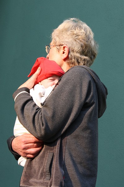 IMG_1740.JPG - Oma Lu und Zipfelzwerg Oskar...