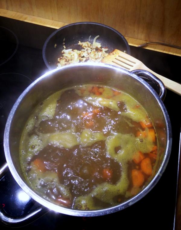 20200312_veggiemarsch_kocht.jpg