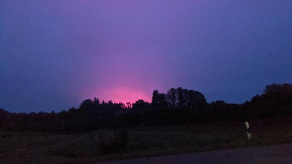 20220201_rosa_wolken.jpg