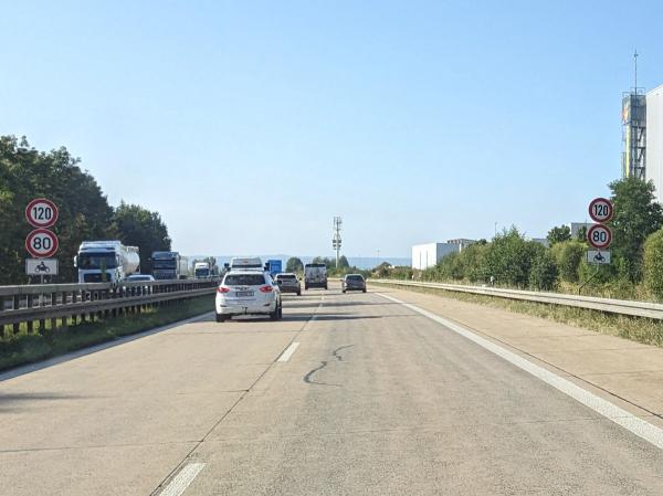 20240828_a7_beschraenkung_motorrad.jpg