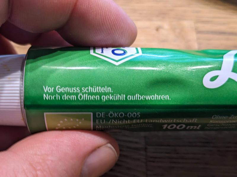 20250614_senf_schuetteln.jpg