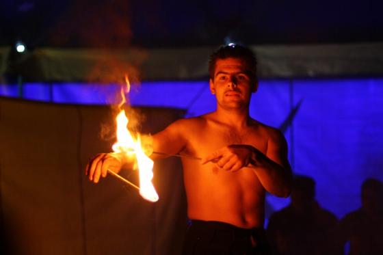 circus_serano_flammepilage.jpg