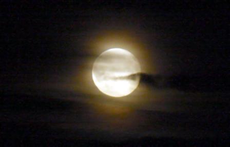 mieser_mond.jpg
