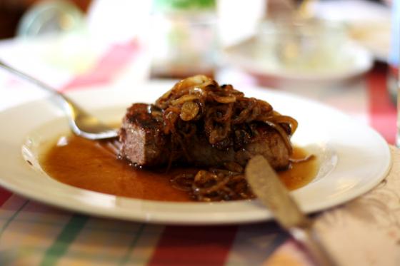 zwiebelrostbraten.jpg